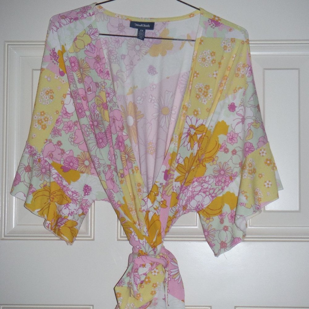 AS WORN BY..... - Picture 2 of 3